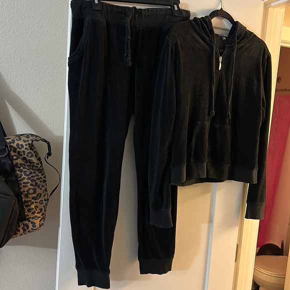 Fashion Nova Pants & Jumpsuits 2 Piece Velvet Sweat Suit Poshmark